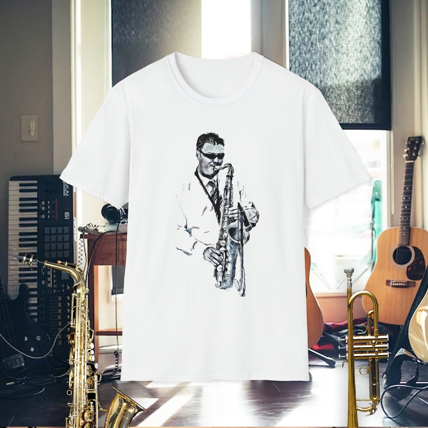 TShirt-Sax Player Outline